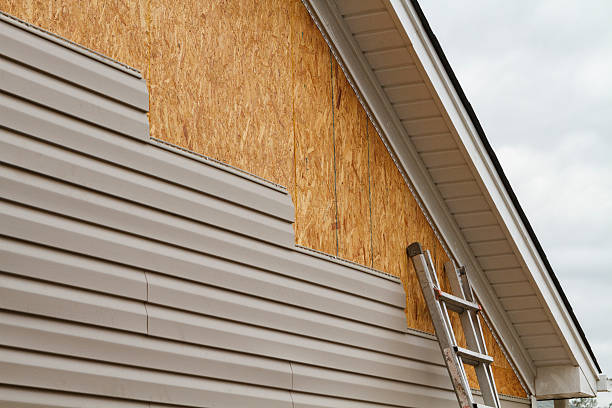 Professional Siding Repair technician working in Manchester, OH